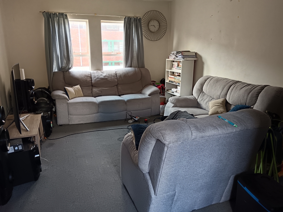 1 Bedroom Property for Sale in Willows Free State